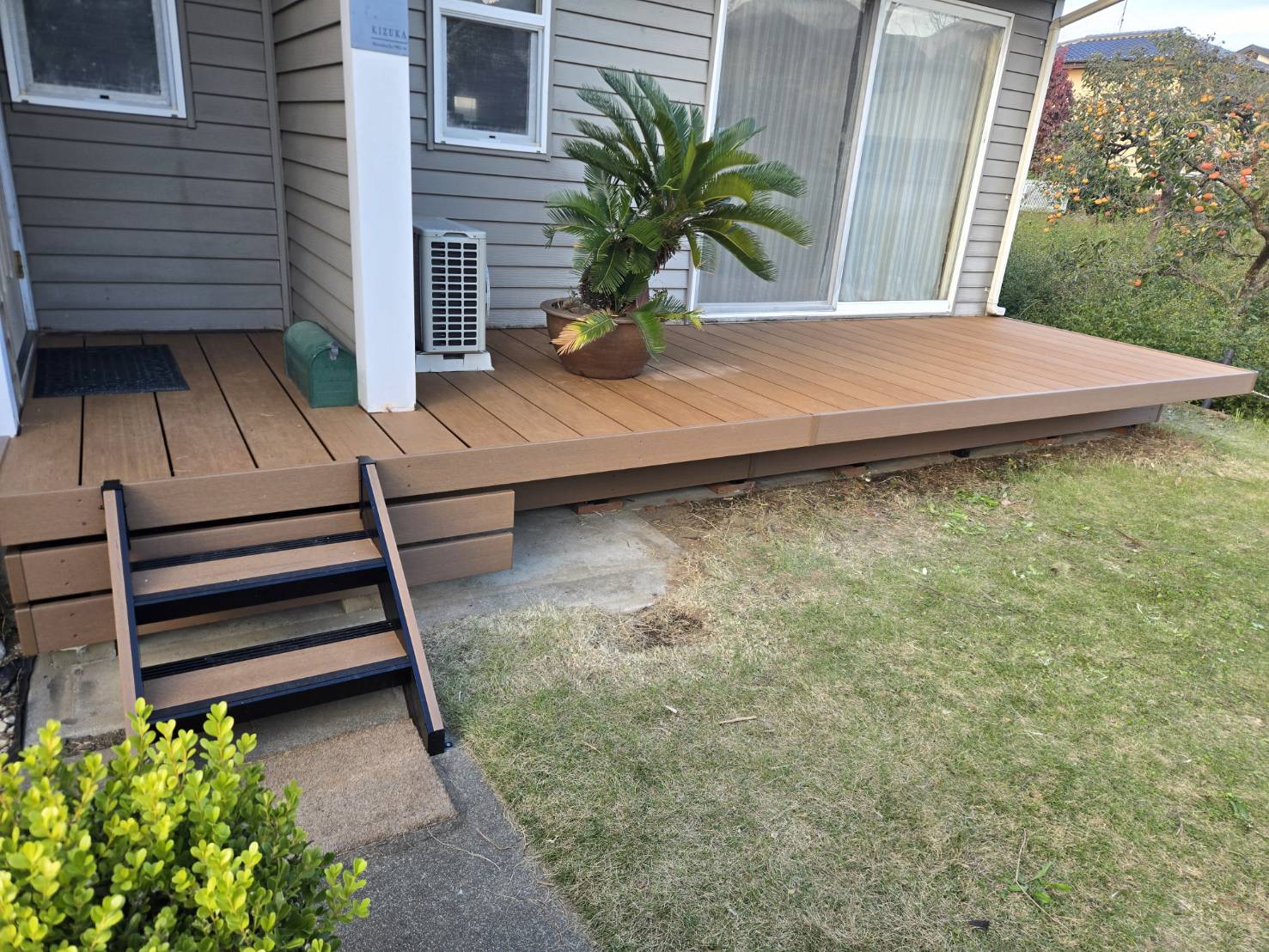 佐野市にてウッドデッキを設置しました！